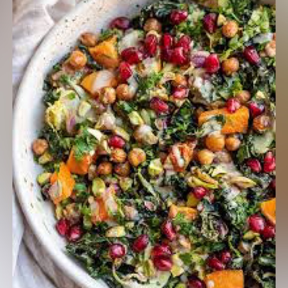 🌸3/$25 Kale: Everyday Superfood: 150 Nutritious Recipes to Delight Every Eater - Picture 15 of 16